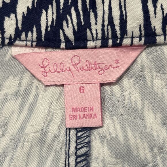 Lilly Pulitzer Shorts Womens 6 Kelly Stretch Navy Pineapple Party Resort Pockets - Picture 3 of 7